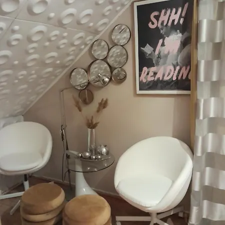 Abai-szallas Holiday home Zamardi